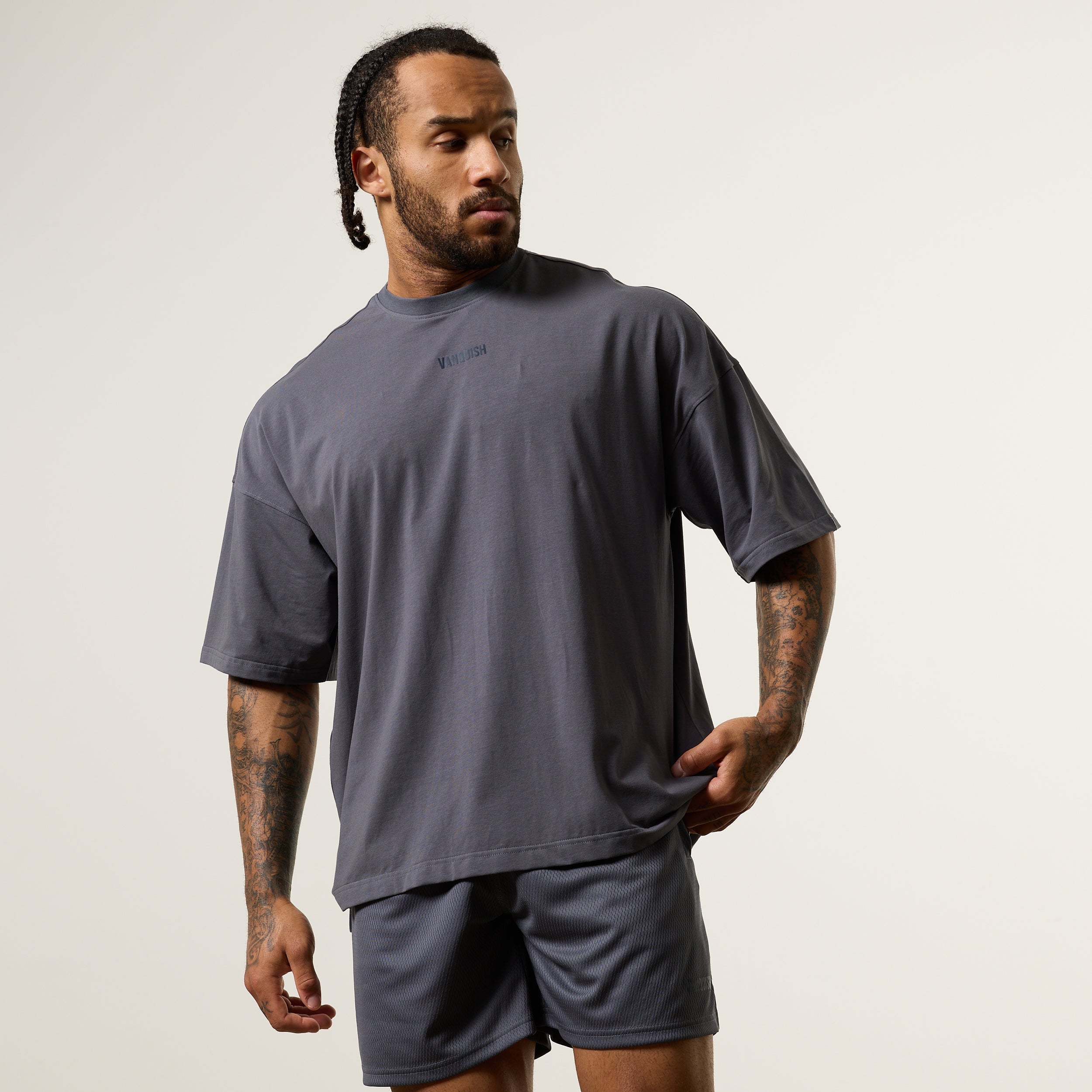 Vanquish Fitness/EssentialV2Oversized BoxyTシャツ/関税送料込 VANQUISH FITNESS Essentialモデル V2 デニム ブルー オーバー