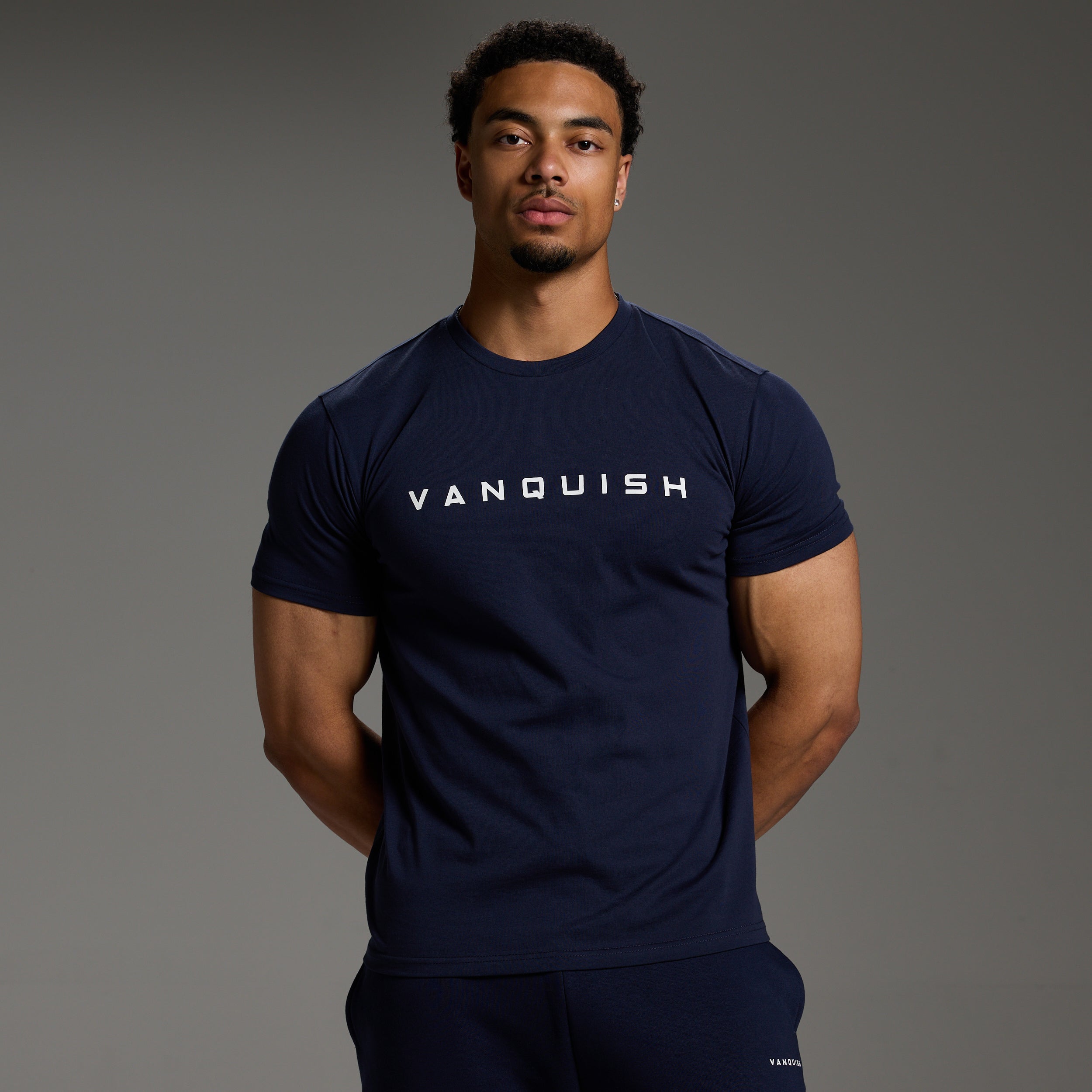未開封　vanquish fitness gym tシャツ　lfyt veatm 未開封vanquish fitness gym tシャツlfyt veatm