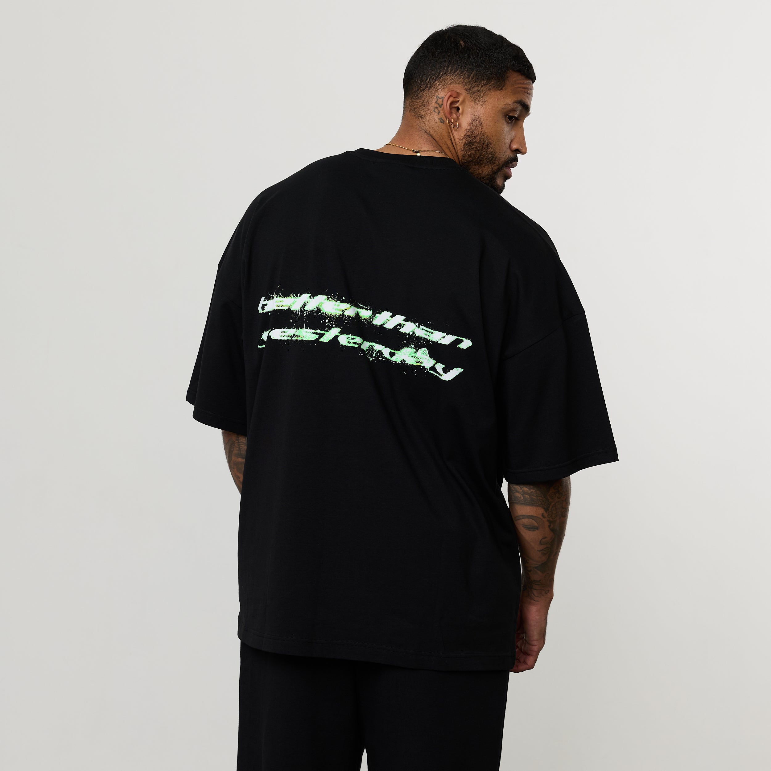 【VANQUISH超希少】　オーバーサイズtシャツ XLのみ】VANQUISH FITNESS Acidモデル ブラック オーバーサイズTシャツ