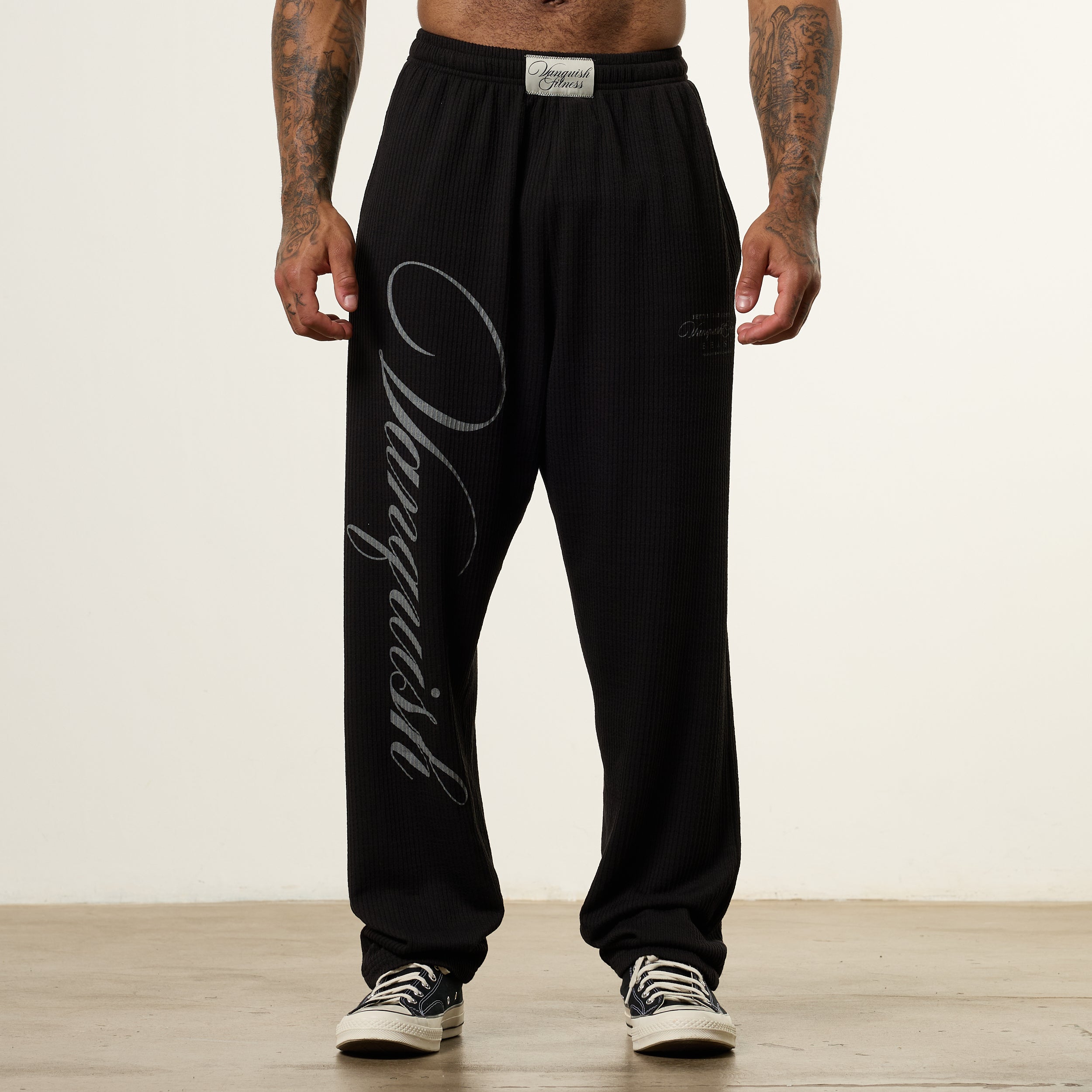 VANQUISH - Sサイズ Vanquish Fitness パンツ 楽天市場】ヴァンキッシュ フィットネス VANQUISH LIFTING CLUB