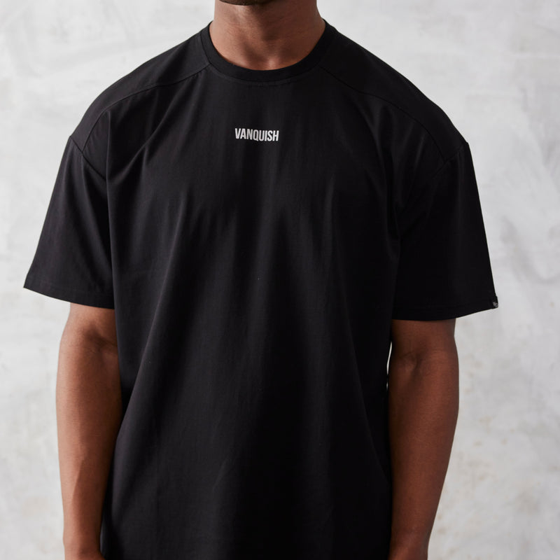 Vanquish Essential Black Oversized T Shirt 2枚目の画像