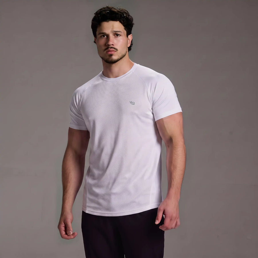 EVOLVE WHITE SLIM FIT PERFORMANCE T SHIRT 1枚目の画像
