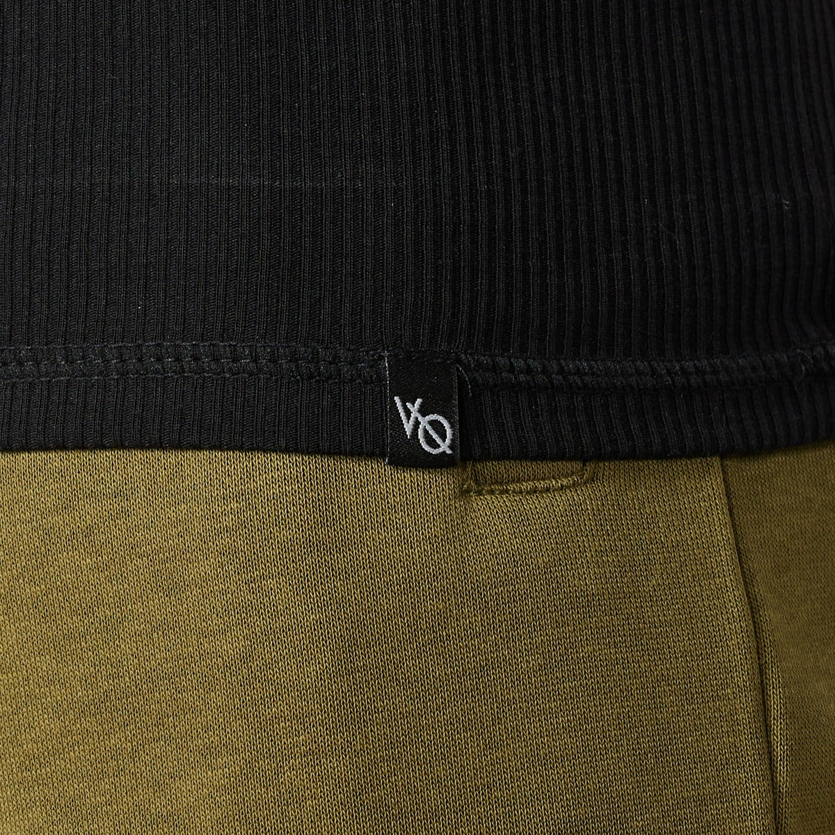 Vanquish Black Ribbed Fitted Tank 3枚目の画像