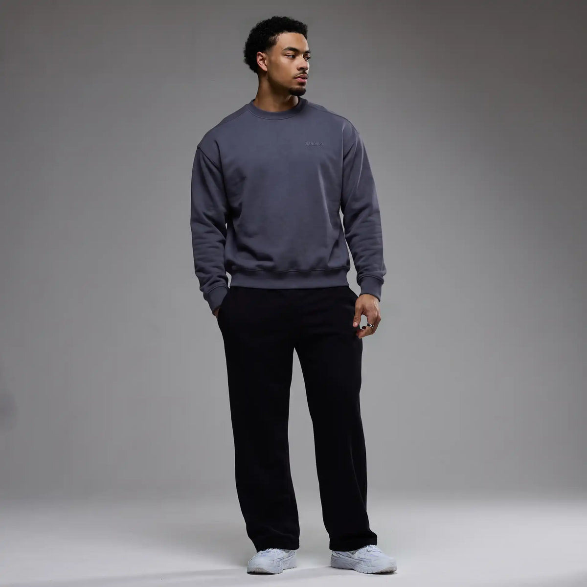 EVOLVE DARK GREY OVERSIZED SWEATER 2枚目の画像
