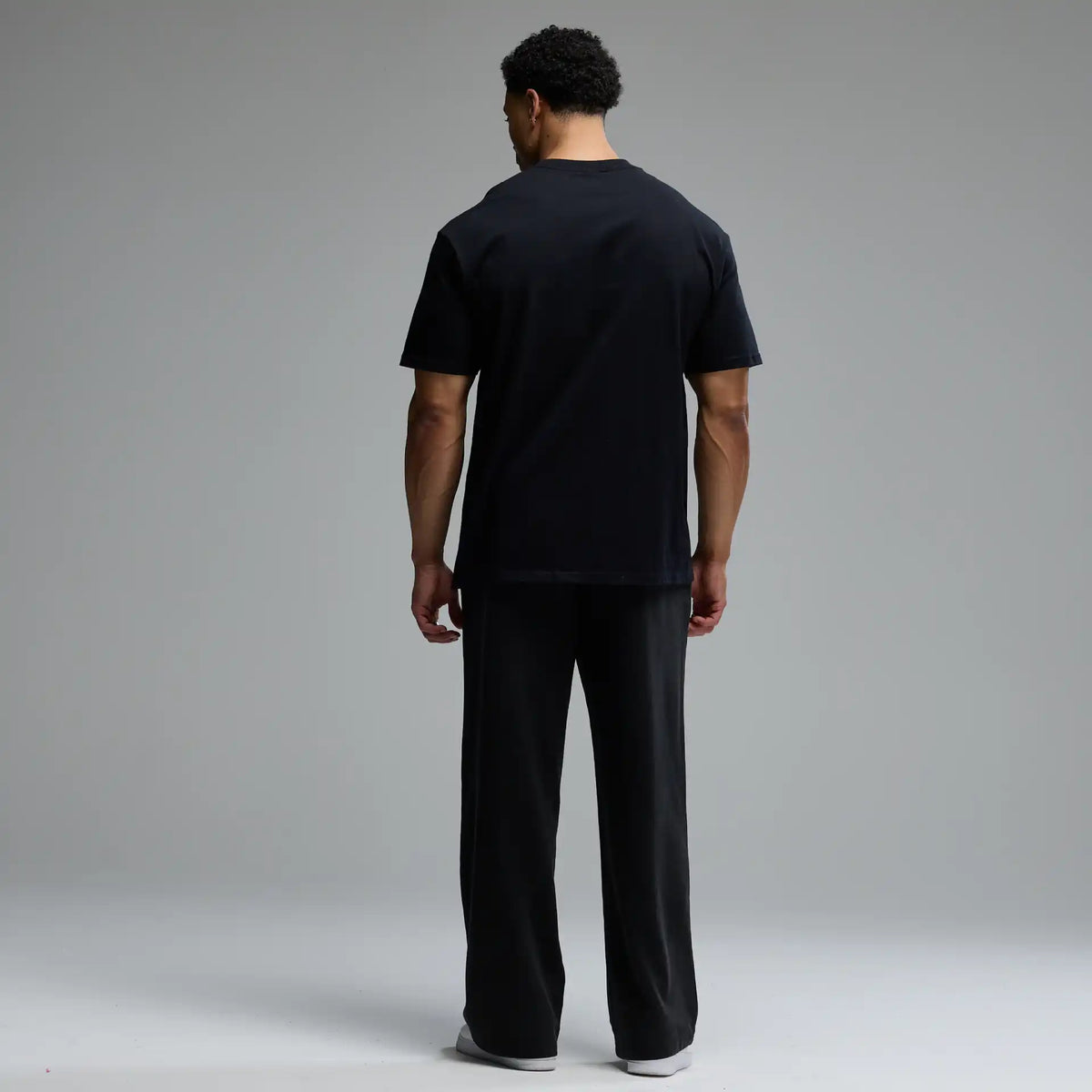 EVOLVE BLACK OVERSIZED T SHIRT 5枚目の画像