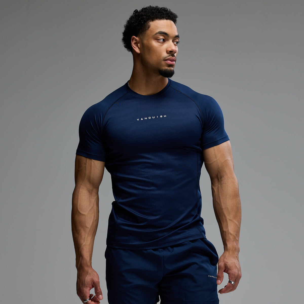 ACADEMY NAVY SLIM FIT PERFORMANCE T SHIRT 1枚目の画像
