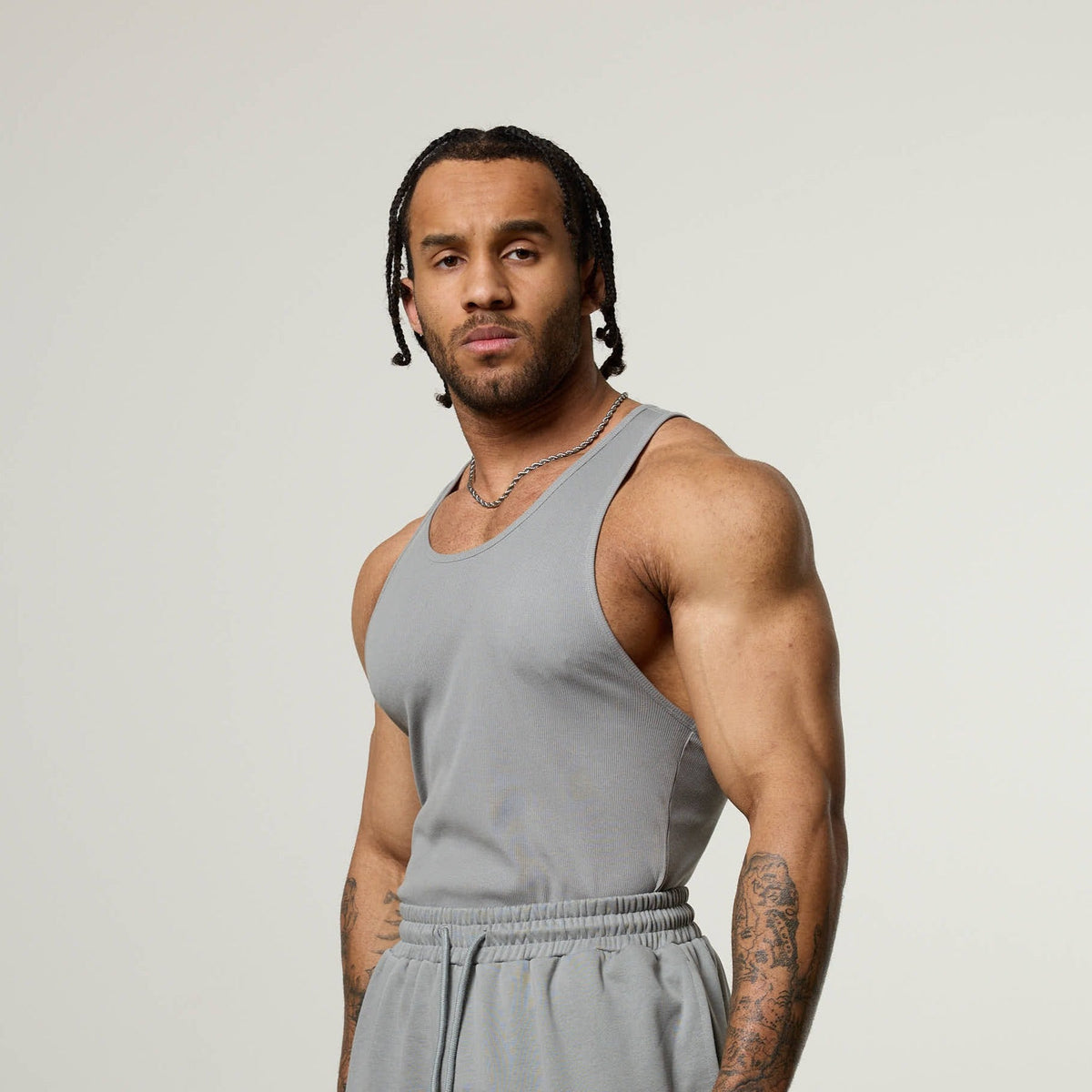 Vanquish Essential V2 Steel Grey Ribbed Tank 2枚目の画像