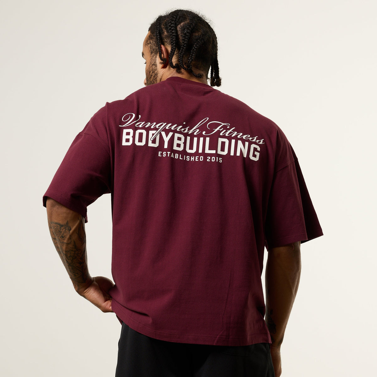 VANQUISH FITNESS Bodybuildingモデル オックスブラッド