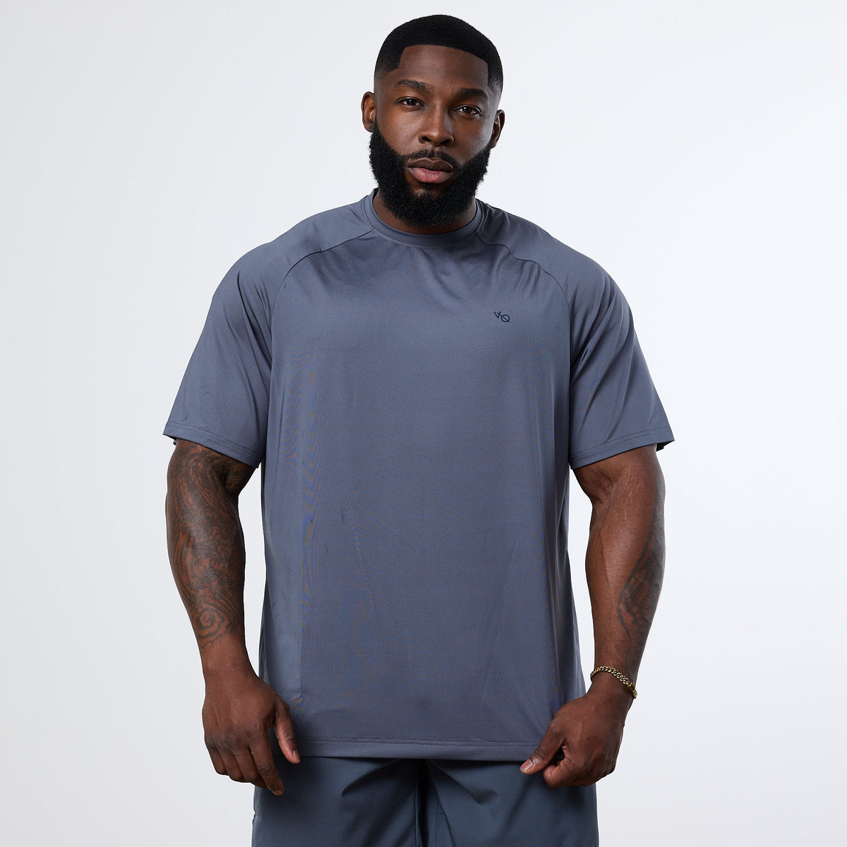 Vanquish Essential Denim Blue Performance Oversized T Shirt 1枚目の画像