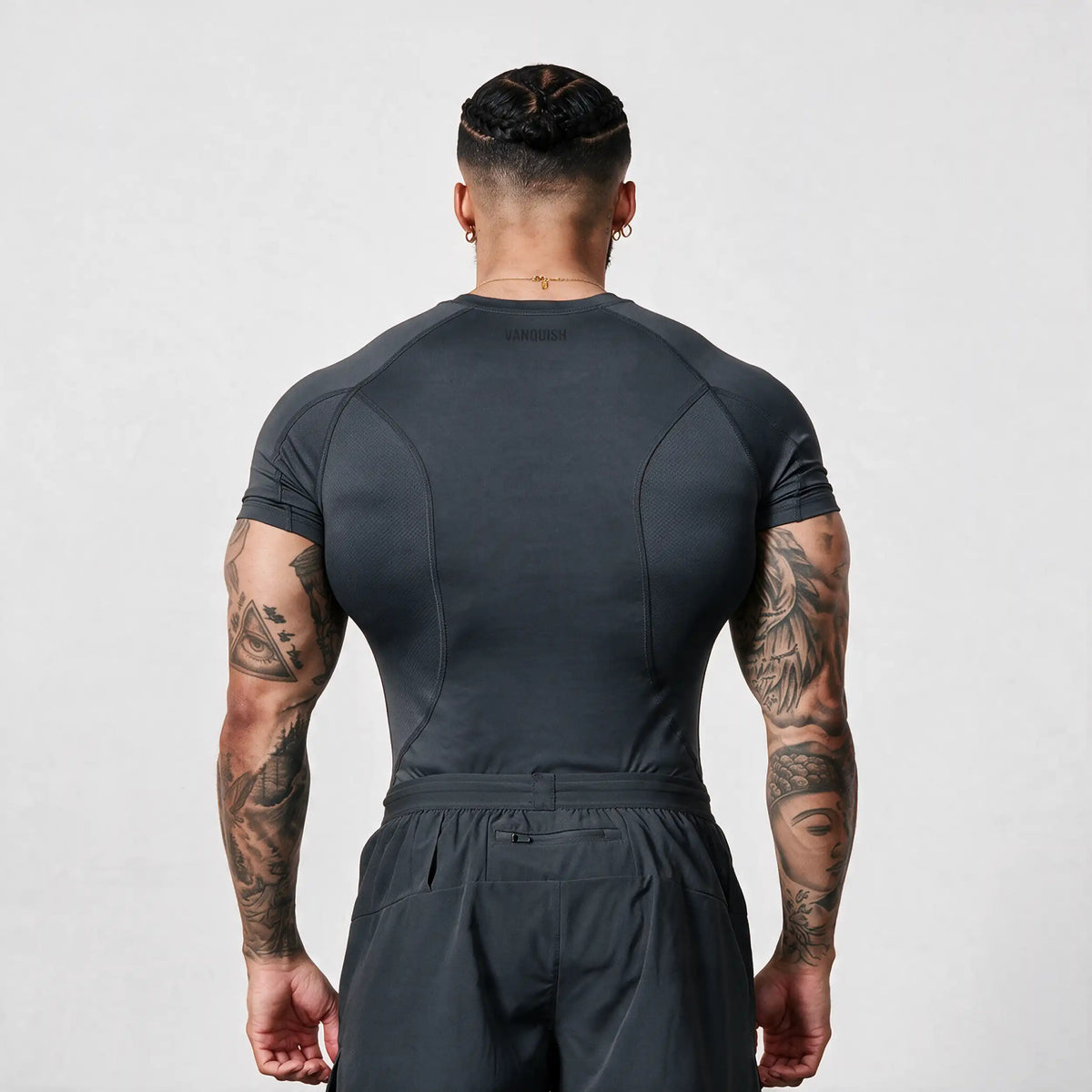 EVOLVE DARK GREY MUSCLE FIT COMPRESSION T SHIRT 2枚目の画像