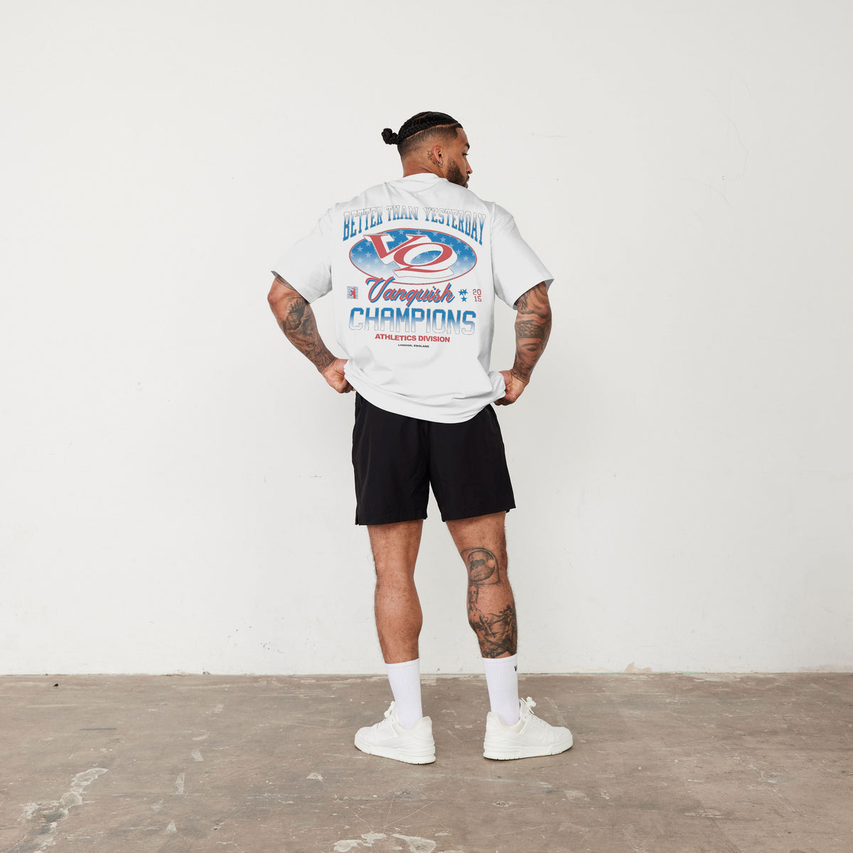 Vanquish Revolve Heritage Star White Oversized T Shirt 5枚目の画像
