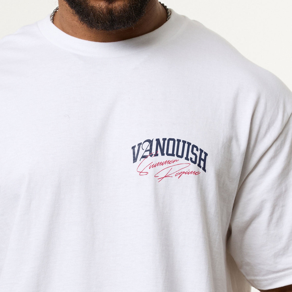 VANQUISH FITNESS Revolveモデル サマーレジーム ホワイト&レッド オーバーサイズTシャツ