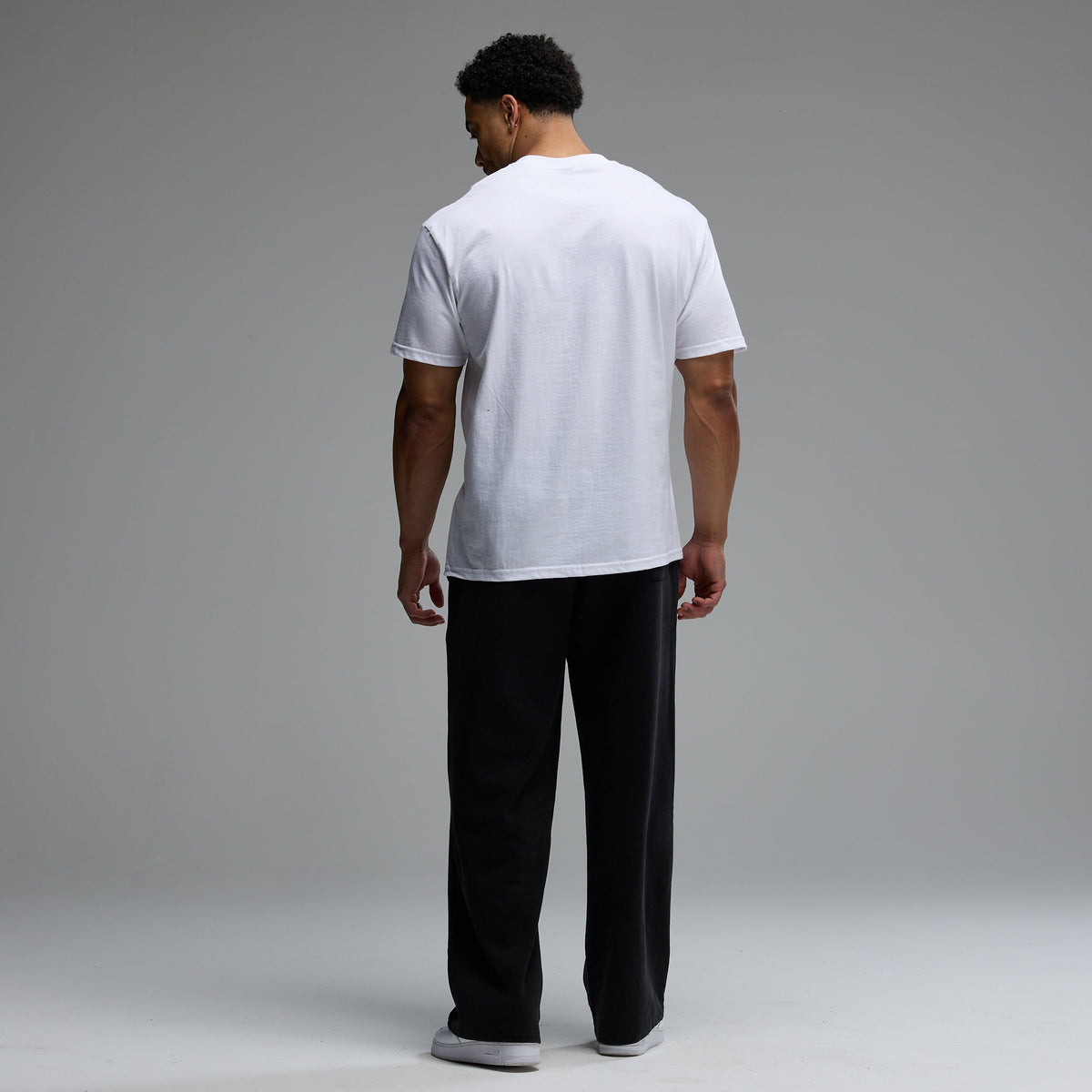 REVOLVE SPRAY WHITE OVERSIZED T SHIRT 5枚目の画像