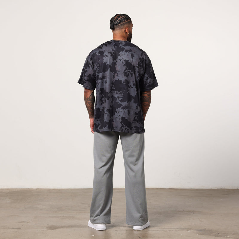 Vanquish Utility Black Camo Oversized T Shirt 2枚目の画像