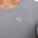 Vanquish Elevate Seamless Smoke Grey Midi Cap Sleeve T Shirt 5枚目の画像