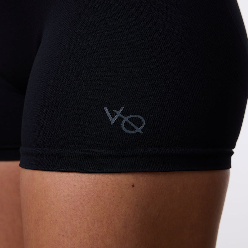 Vanquish Elevate Seamless Black Booty Shorts 4枚目の画像