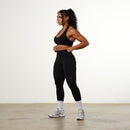 Vanquish Elevate Seamless Black Halter Neck Bra 2枚目の画像