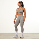 Vanquish Elevate Seamless Smoke Grey Halter Neck Bra 2枚目の画像