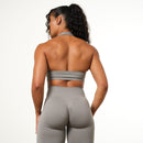 Vanquish Elevate Seamless Smoke Grey Halter Neck Bra 4枚目の画像