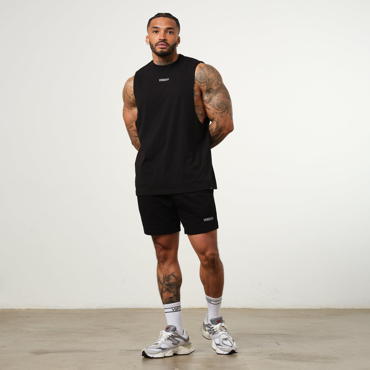 Vanquish Essential Black Oversized Sleeveless T Shirt 2枚目の画像