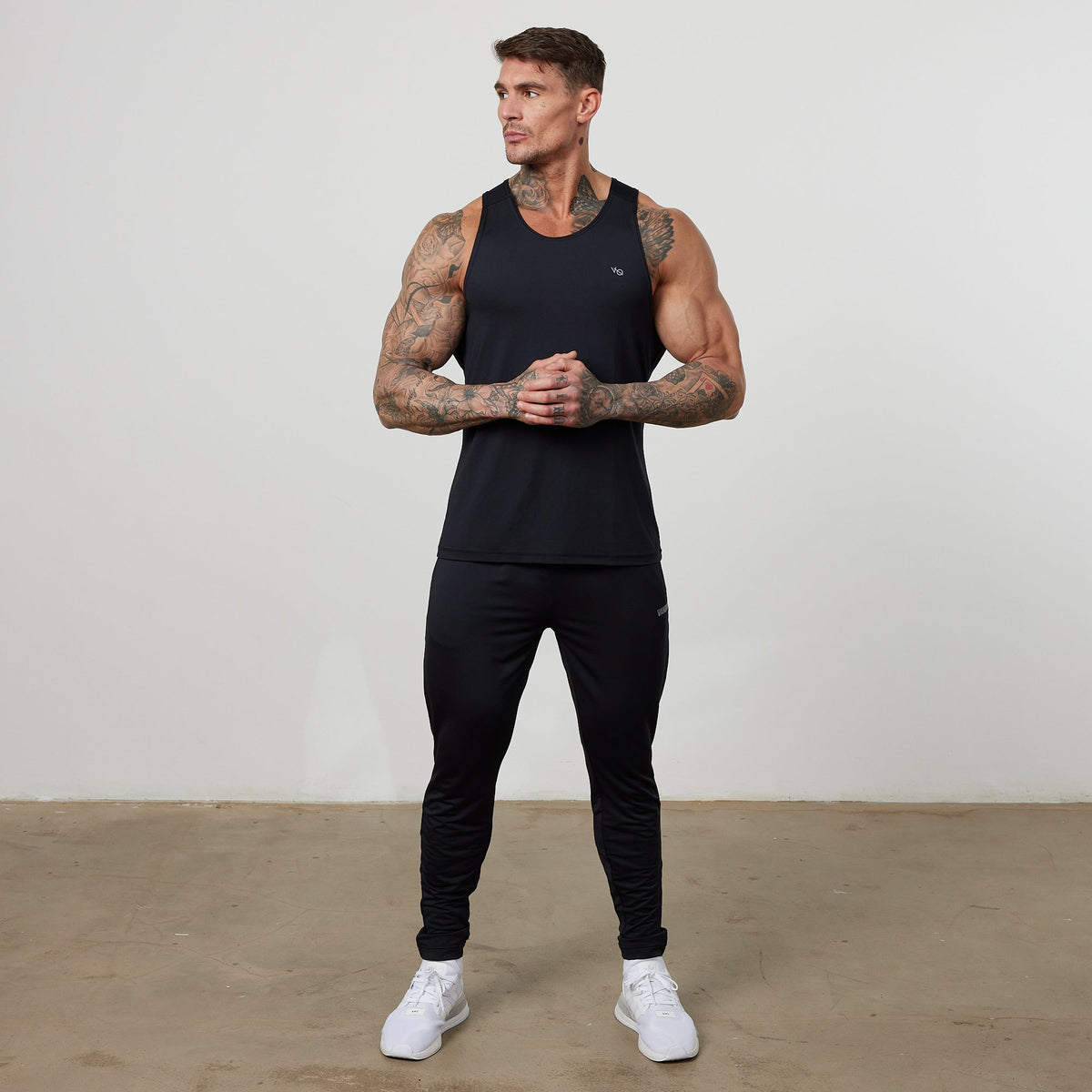 XXXLのみ】VANQUISH FITNESS Essentialモデル ブラック パフォーマンス