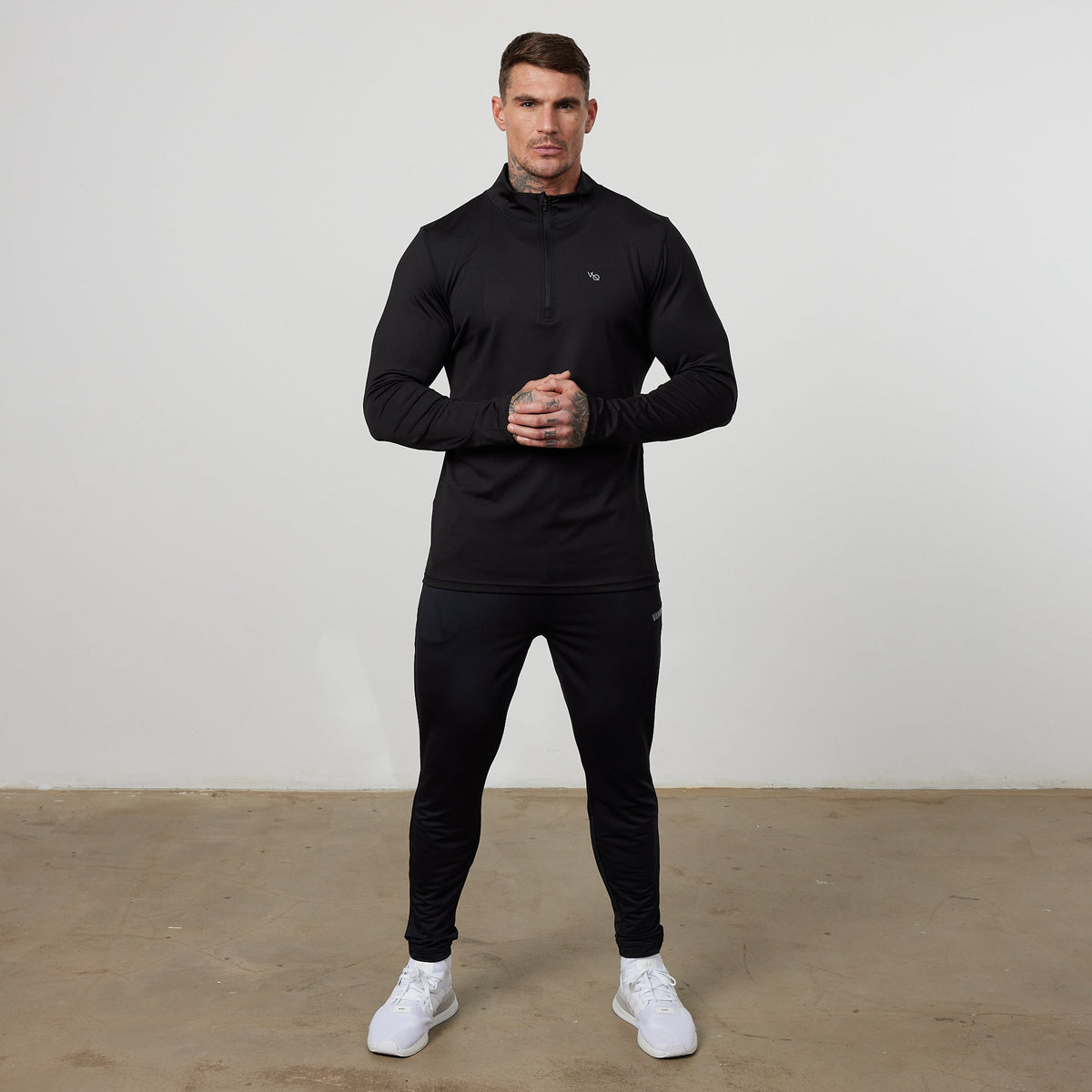 Vanquish Essential Black Performance 1/4 Zip Top 5枚目の画像