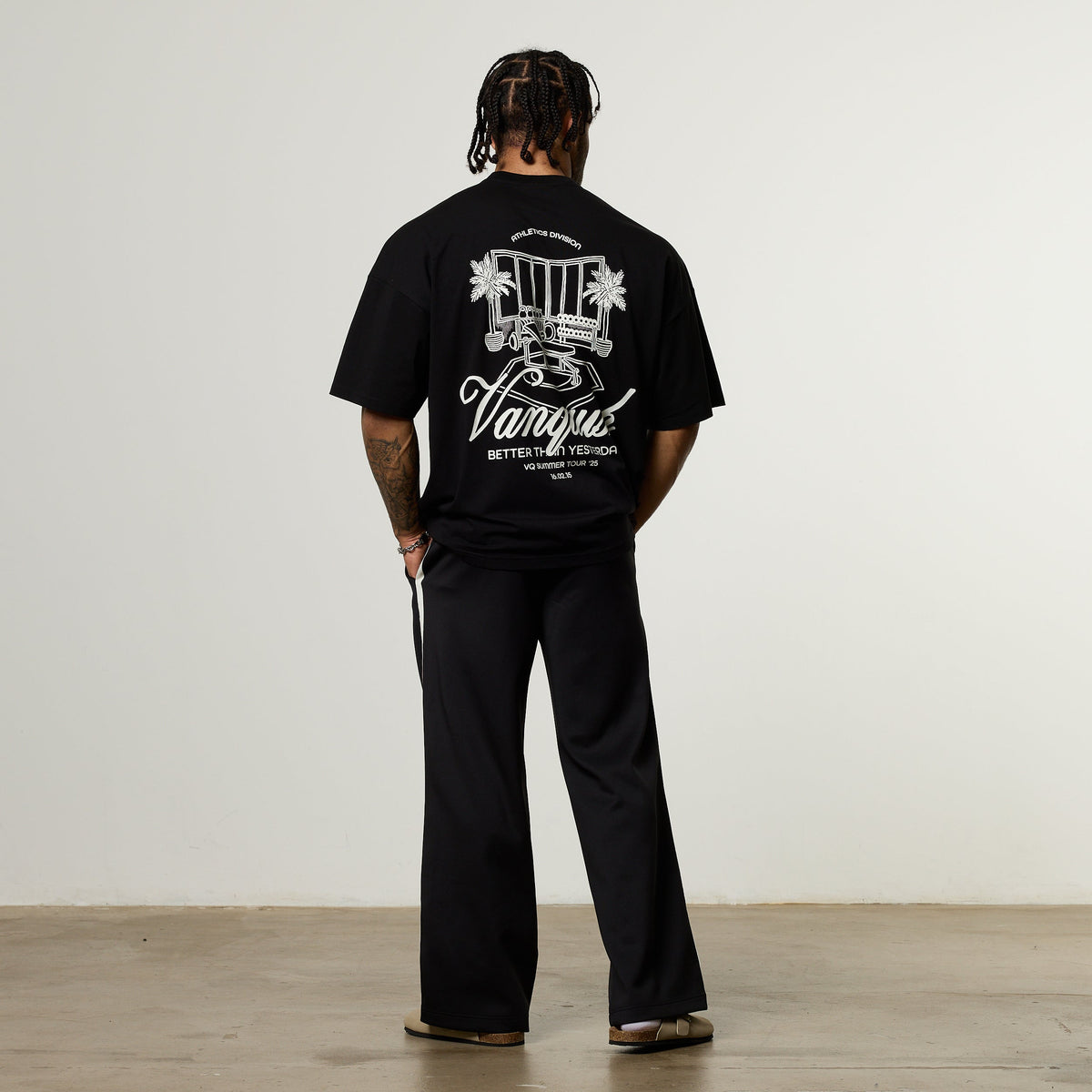 VANQUISH FITNESS Off Seasonモデル ブラック オーバーサイズ