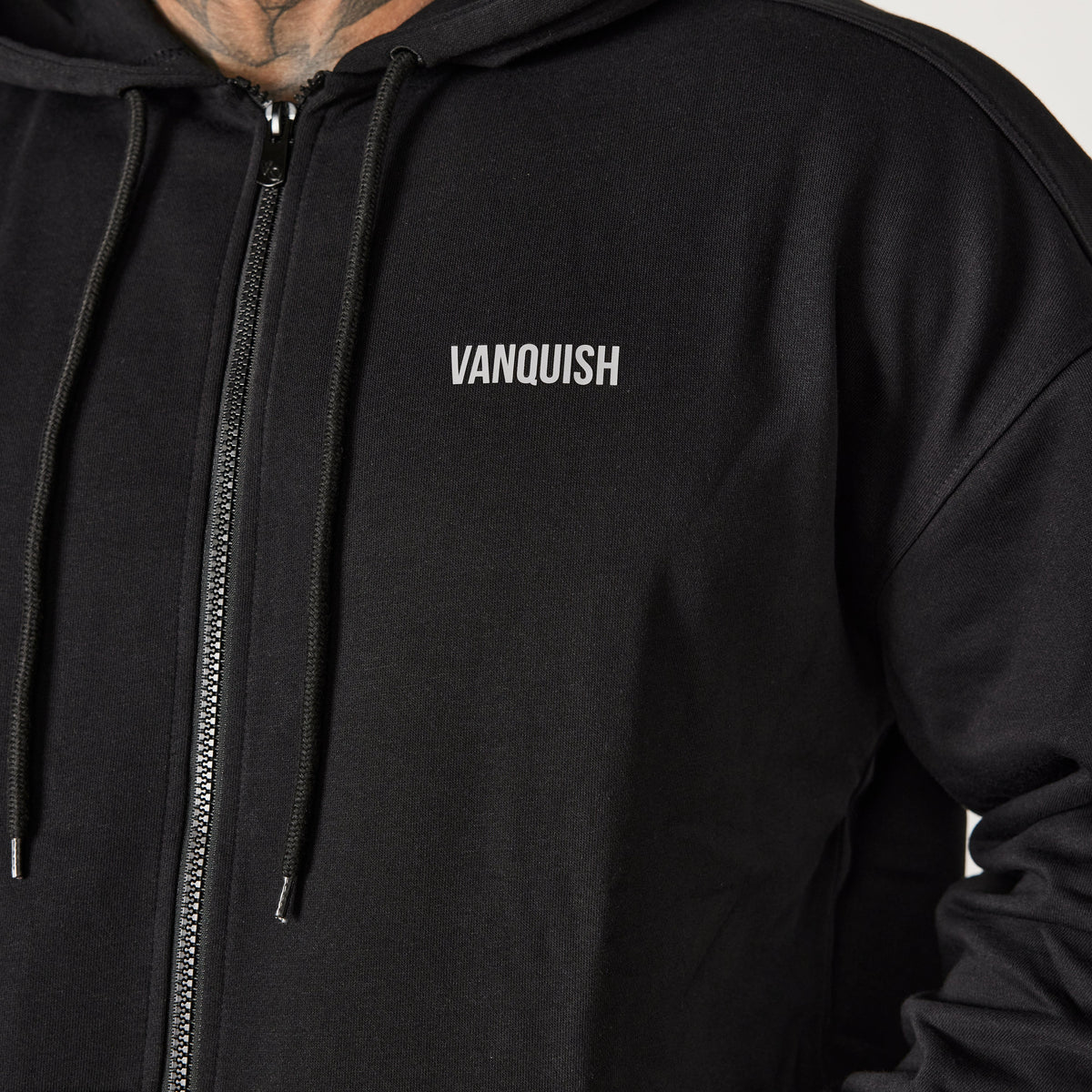 VANQUISH FITNESS Essentialモデル ブラック オーバーサイズ 
