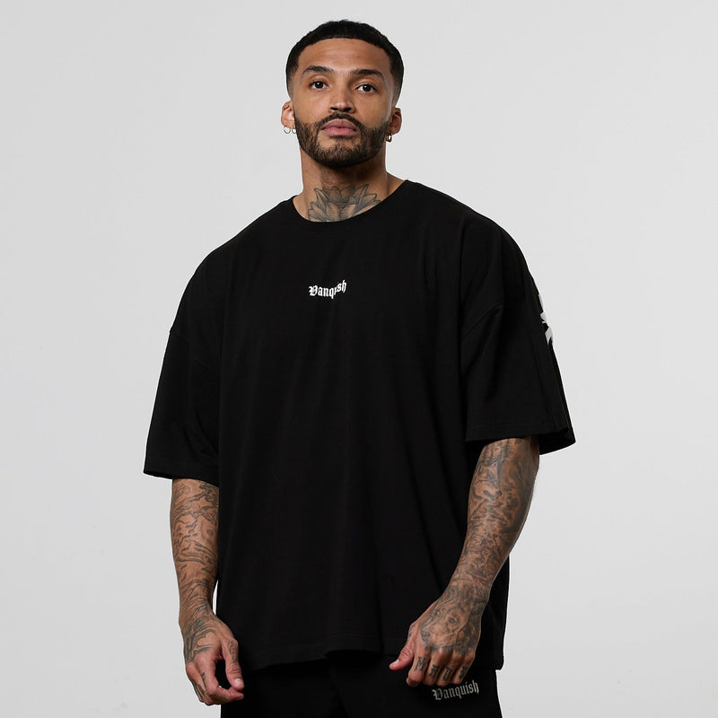 Vanquish Dark Script Black Oversized T-Shirt 2枚目の画像