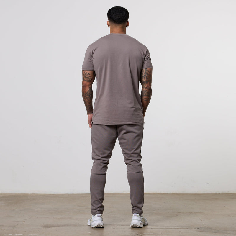 Vanquish Essential Mushroom Tapered Fit Sweatpants 3枚目の画像