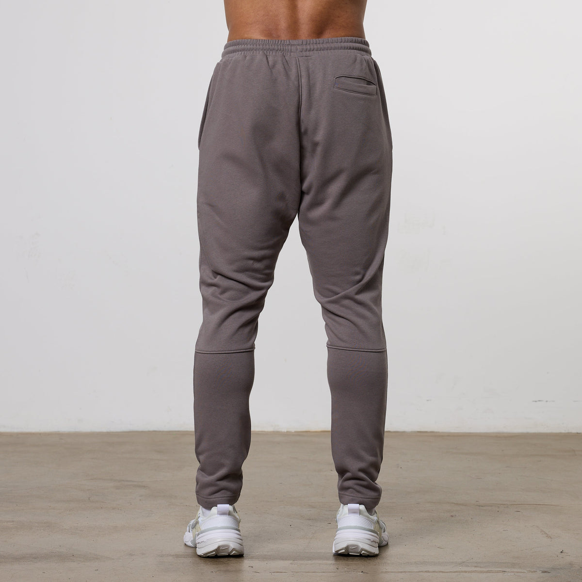 Vanquish Essential Mushroom Tapered Fit Sweatpants 4枚目の画像
