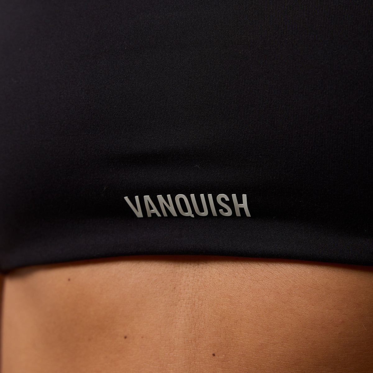 VANQUISH FITNESS Enhanceモデル V2 ブラック クロスバックブラ