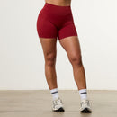 Vanquish Elevate V2 Scarlet Red Seamless Scrunch Shorts 1枚目の画像