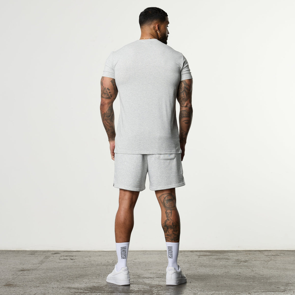 ACADEMY ARCH GREY SLIM FIT T SHIRT 5枚目の画像