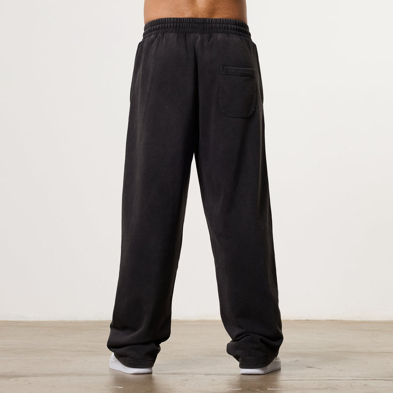 Vanquish Legacy Black Washed Straight Leg Sweatpants 4枚目の画像