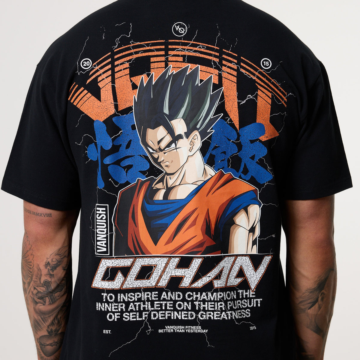 Mのみ】VANQUISH FITNESS DBSモデル ゴハン黒Tシャツ