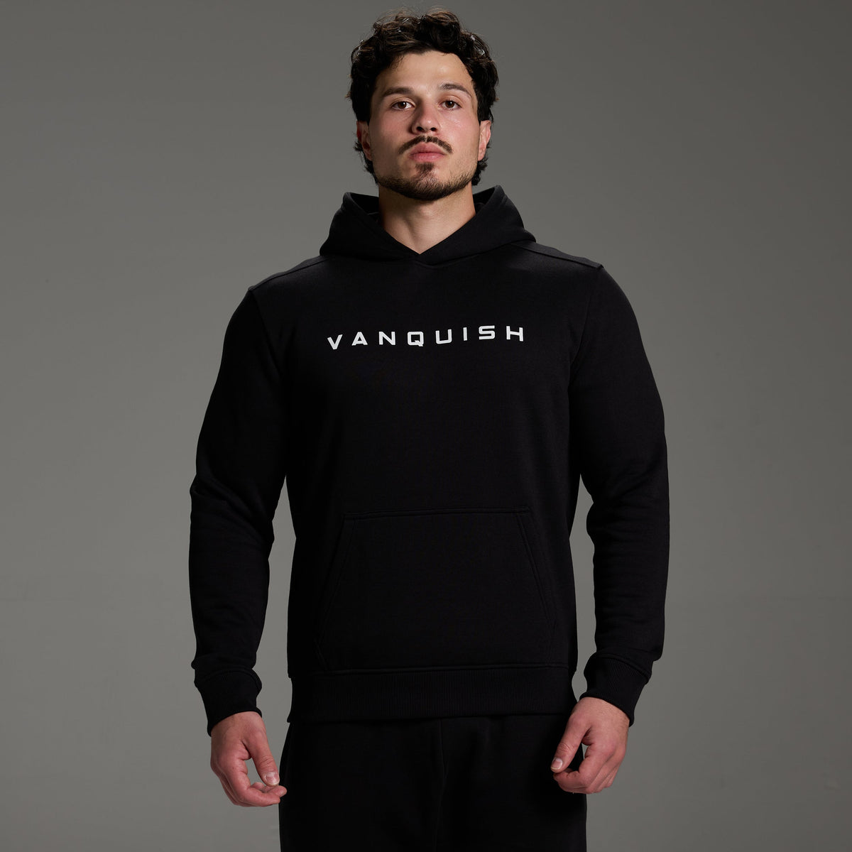 VANQUISH FITNESS Originモデル ブラック プルオーバーフーディー