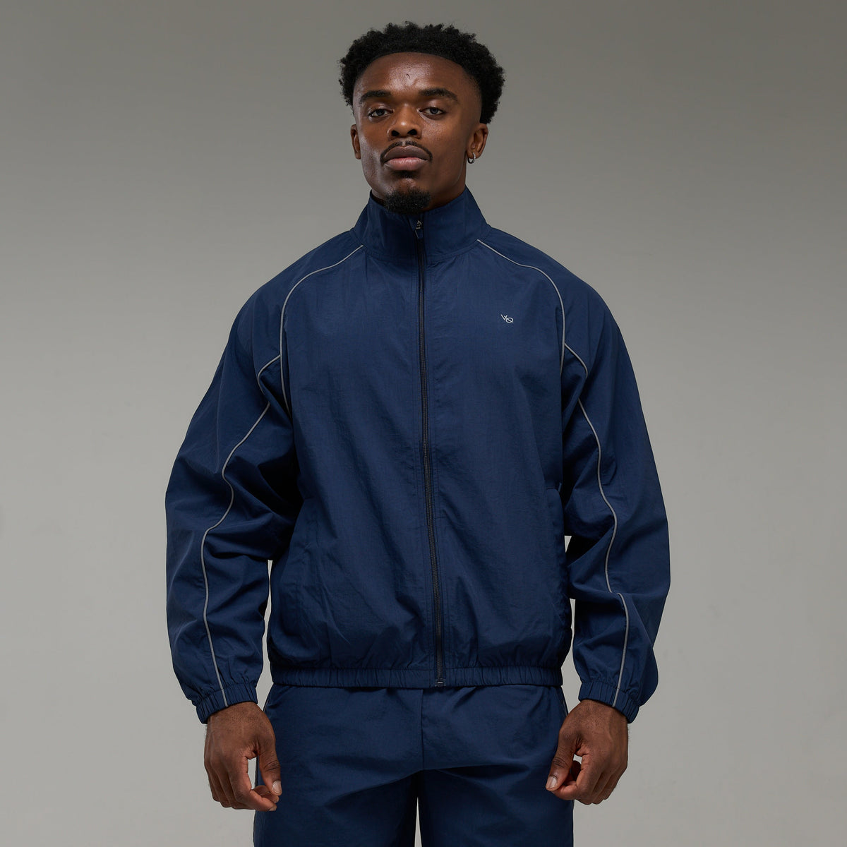 REFLECTIVE NAVY OVERSIZED TRACK JACKET 4枚目の画像