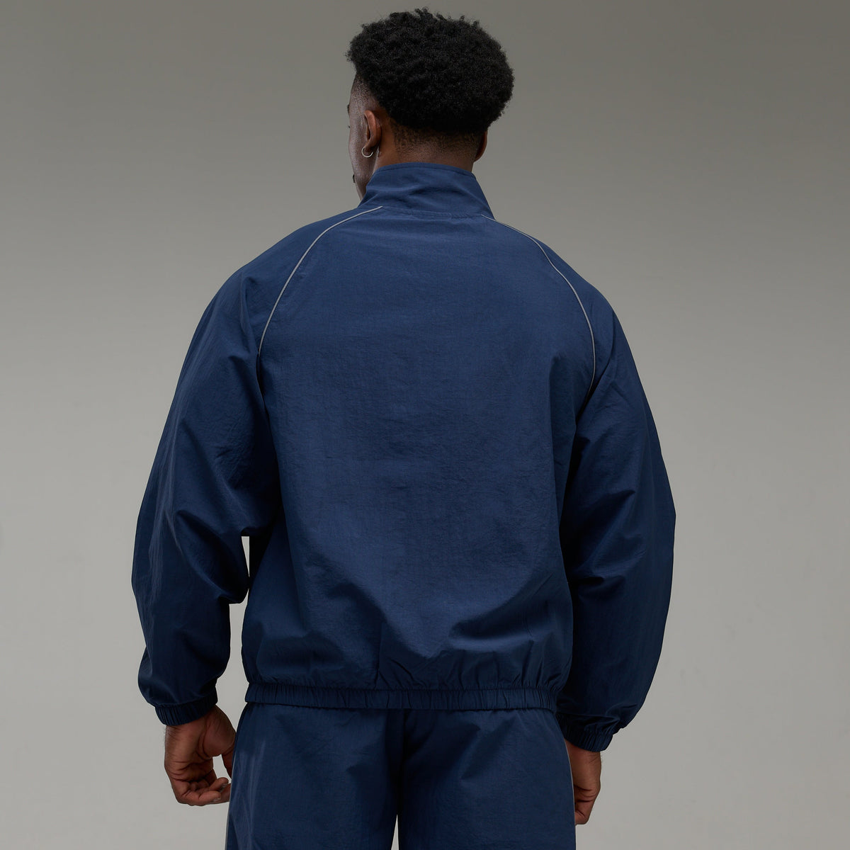 REFLECTIVE NAVY OVERSIZED TRACK JACKET 2枚目の画像