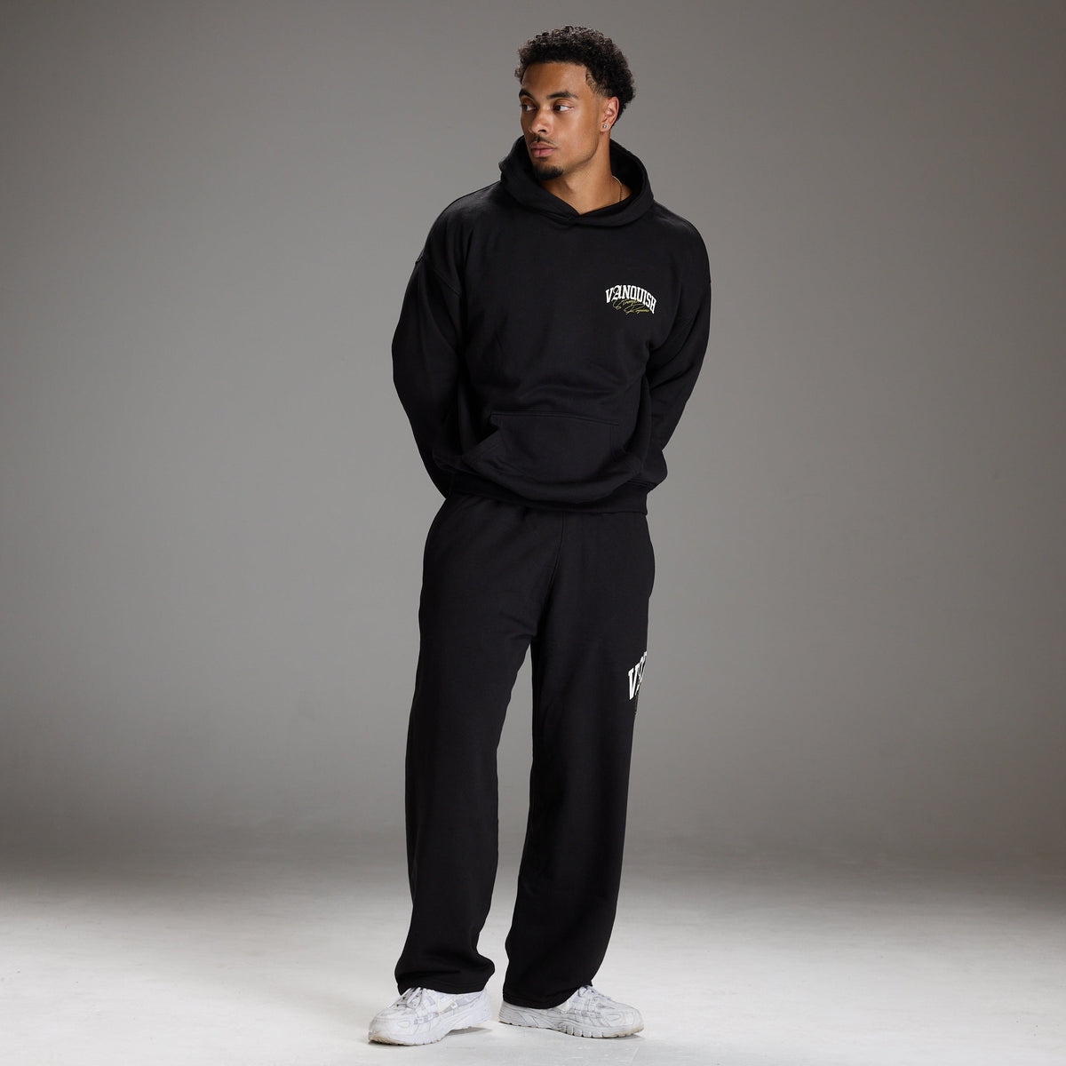 STRENGTH REGIME BLACK OVERSIZED PULLOVER HOODIE 4枚目の画像