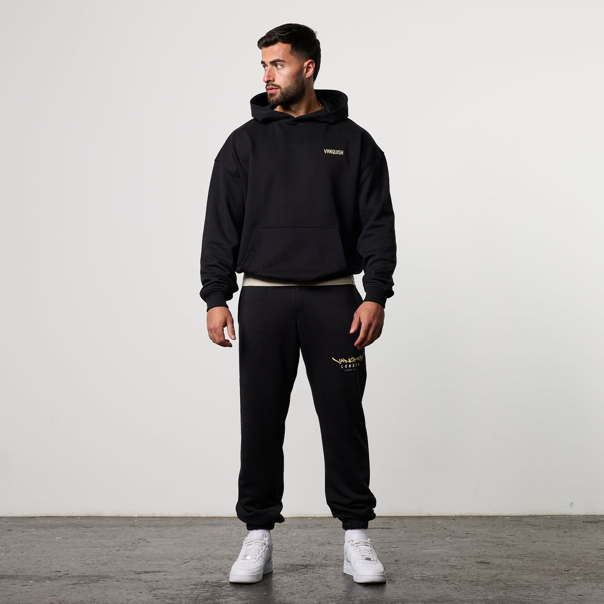 VANQUISH オリーブ パンツ M VANQUISH FITNESS(ヴァンキッシュフィットネス) パンツ