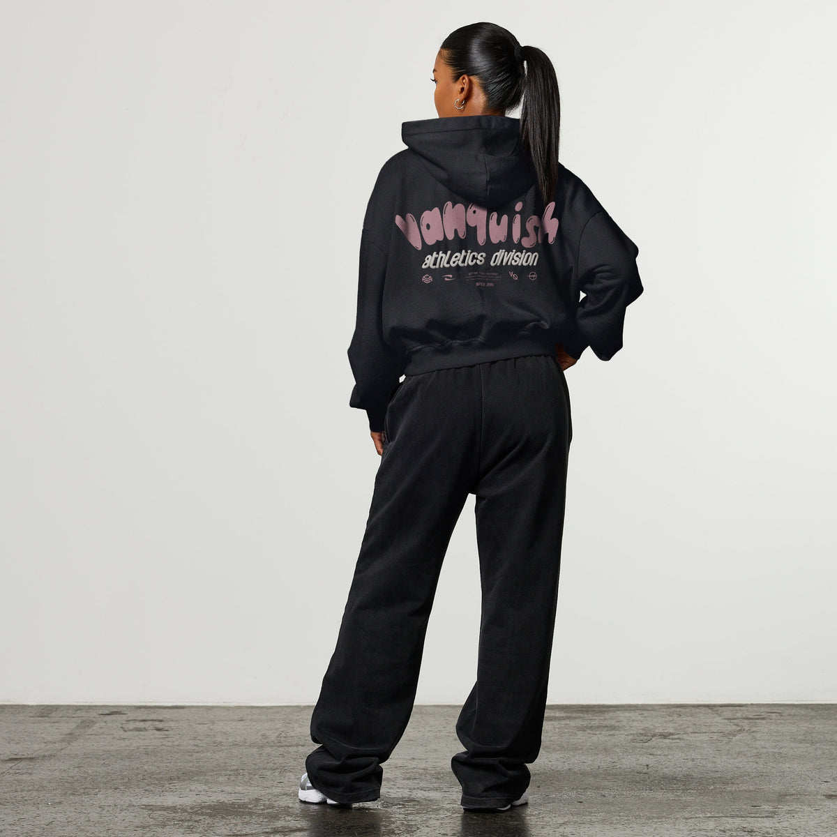 XXLのみ】VANQUISH FITNESS Bubbleモデル ブラック プチ丈 ストレート