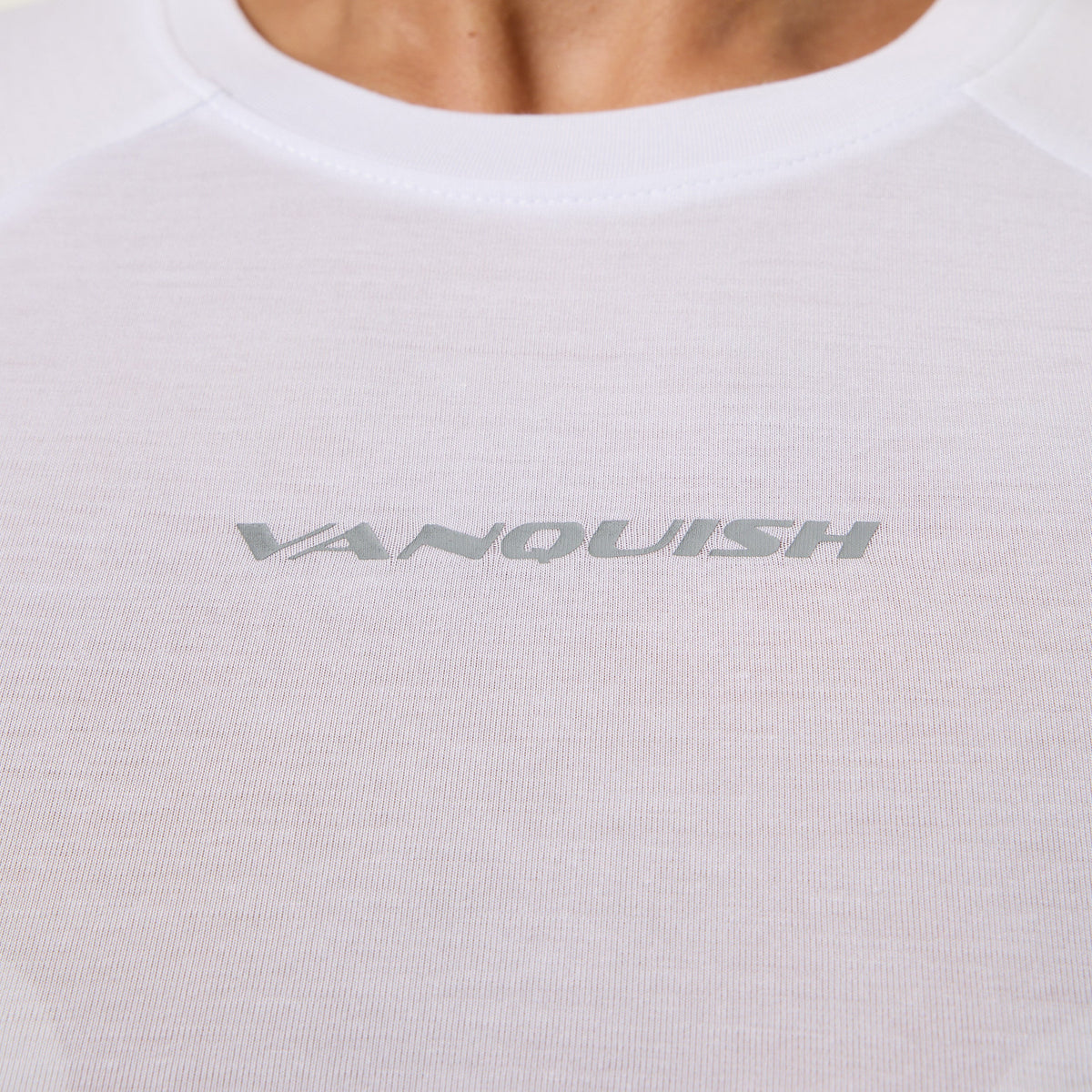 Vanquish Essential White Soft Touch Baby T-Shirt 2枚目の画像