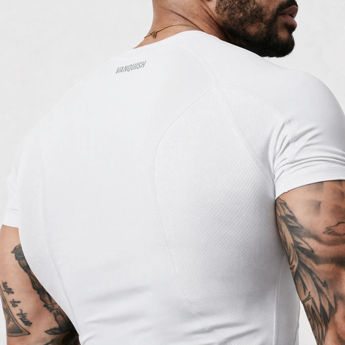 EVOLVE WHITE MUSCLE FIT COMPRESSION T SHIRT 4枚目の画像