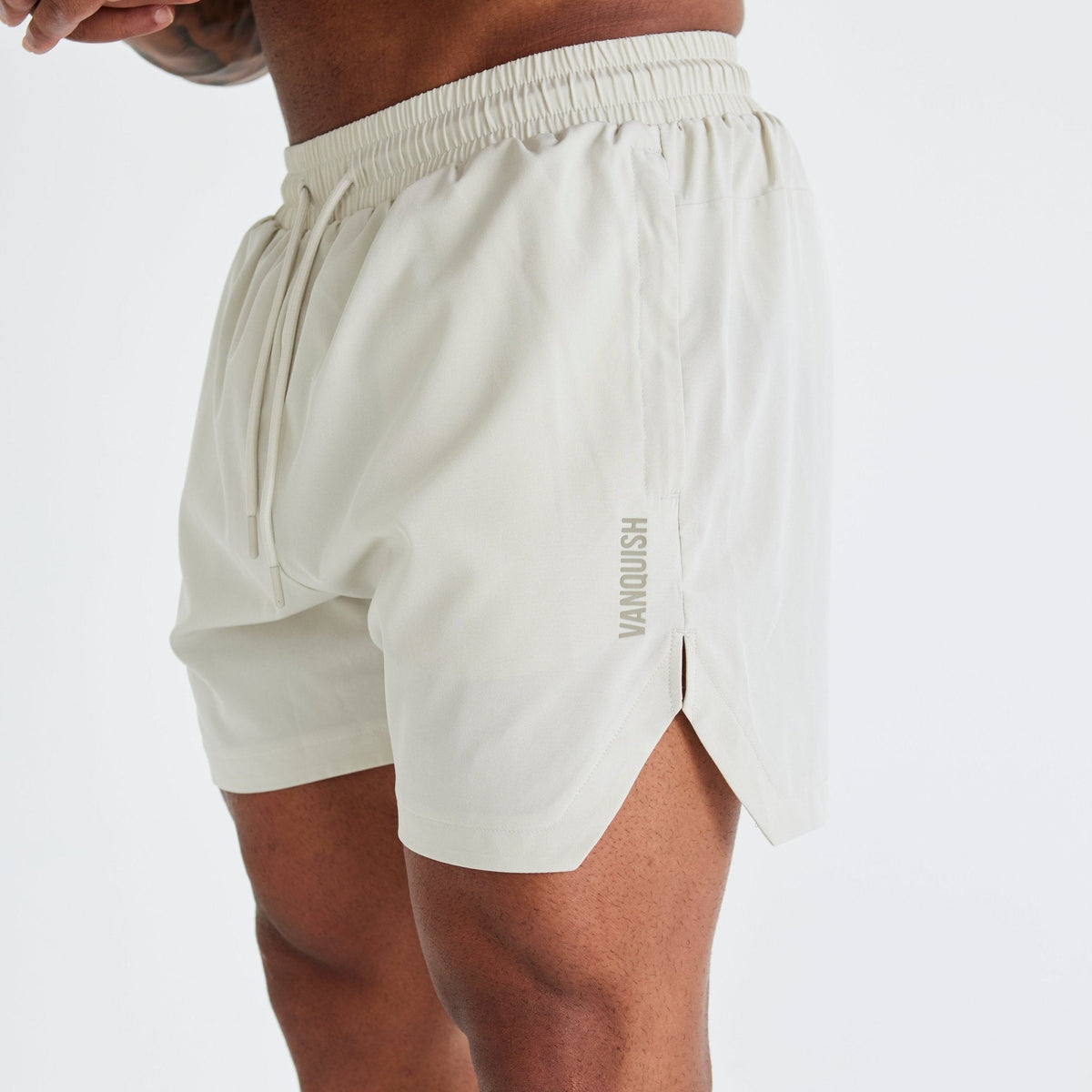 VANQUISH FITNESS Essentialモデル ベージュ パフォーマンス 4インチ