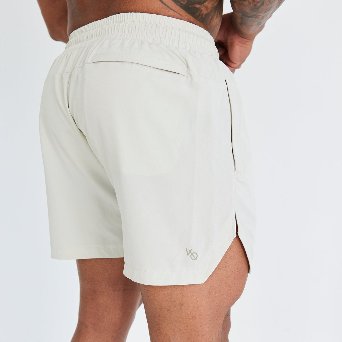 Vanquish Essential Stone Performance 4" Shorts 5枚目の画像