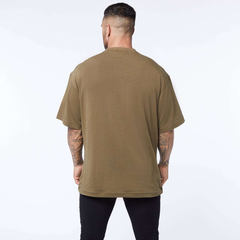 Vanquish Core Olive Oversized T Shirt 3枚目の画像
