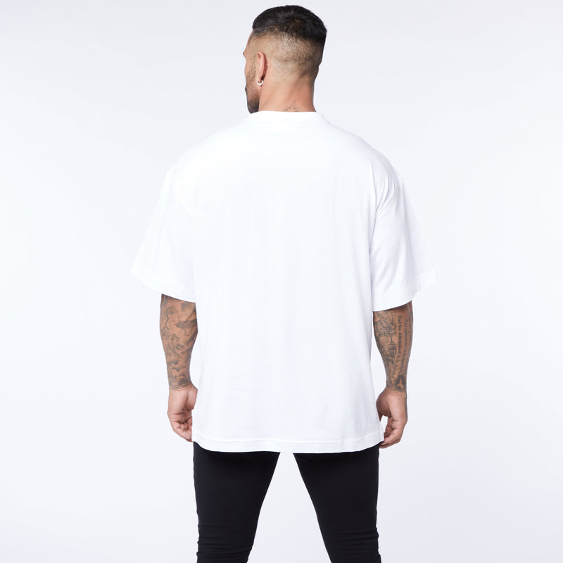 Vanquish Core Men's White Oversized T Shirt 3枚目の画像