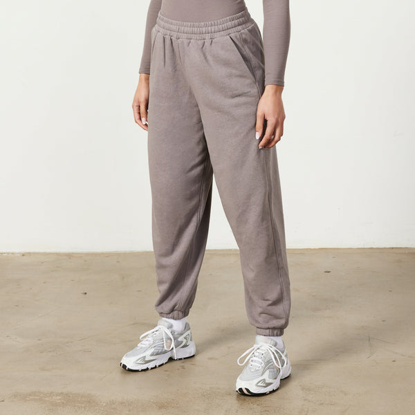 Vanquish Restore Cinder Brown Oversized Sweatpants 1枚目の画像