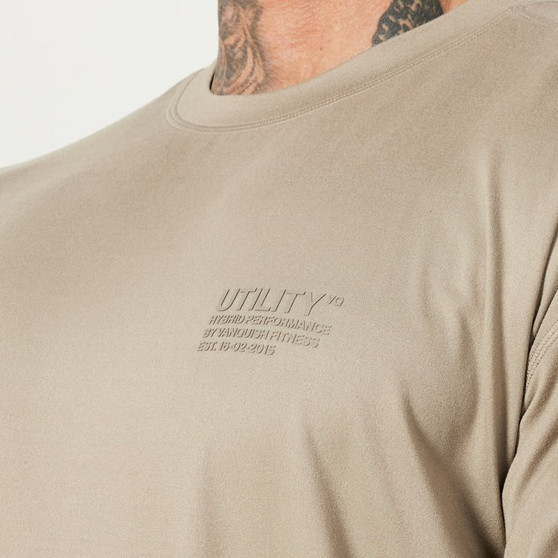 Vanquish Utility Stone Oversized T Shirt 2枚目の画像